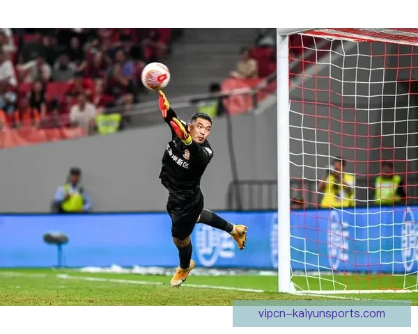 今日中甲足球直播焦点对决强强碰撞看点全面解析赛程走势前瞻与球员表现观察